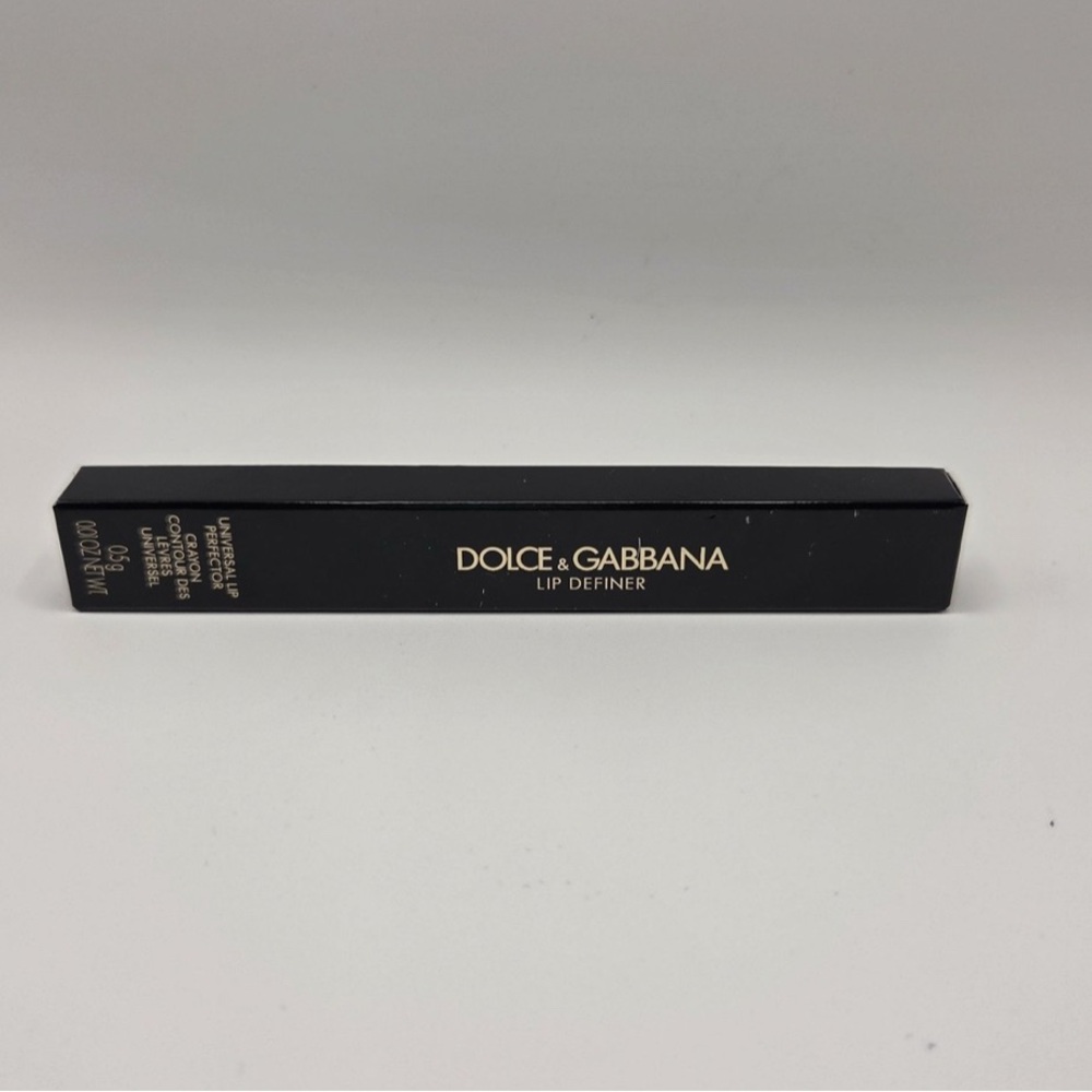 Dolce & Gabbana Lip Definer- Universal Lip Perfector 0.01 OZ